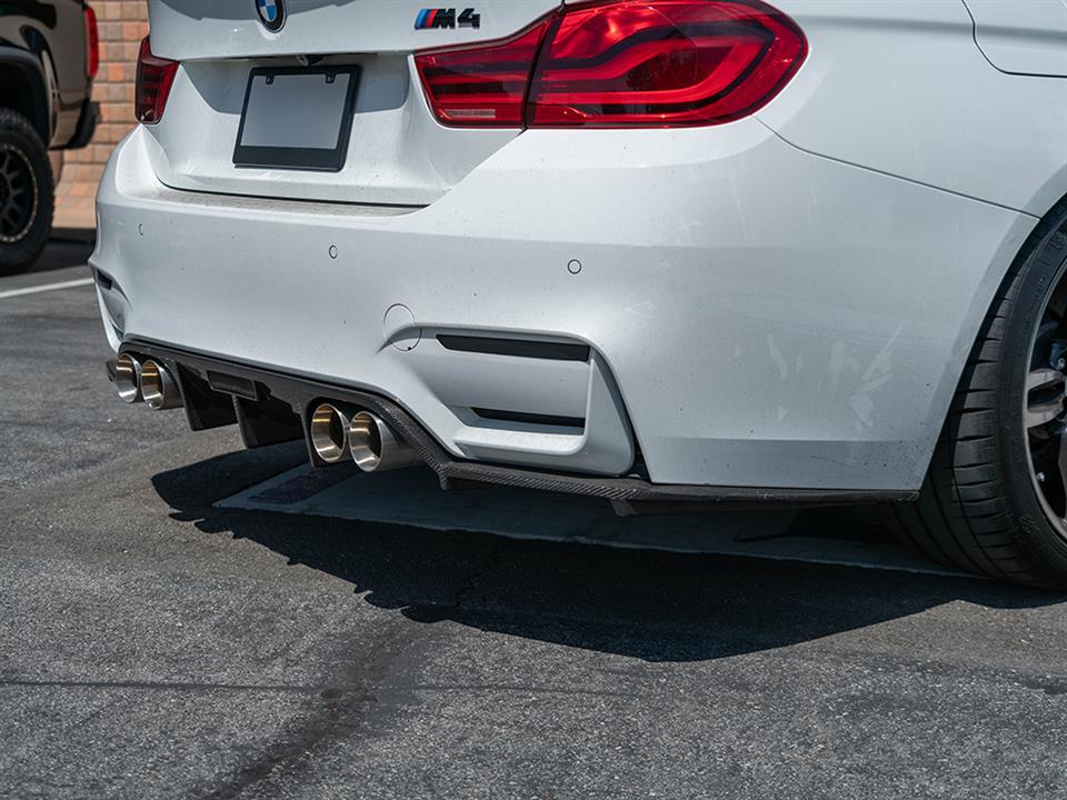 rw carbon fiber bmw f8x signature carbon fiber diffuser